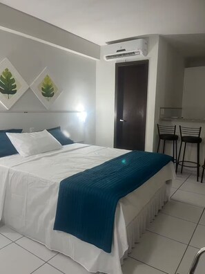 2 室のベッドルーム、デスク、WiFi (無料)、車椅子でアクセスできる設備