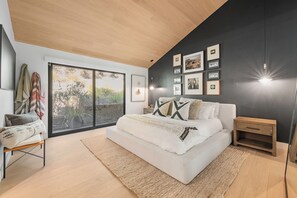 3 habitaciones, escritorio, wifi gratis y ropa de cama