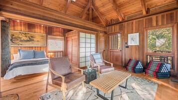 3 chambres, bureau, Wi-Fi gratuit, draps fournis