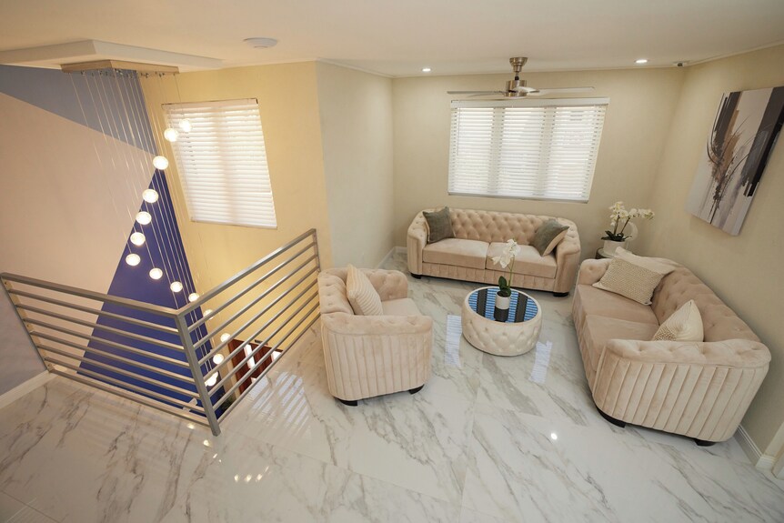 Luxury 6br Villa W/ Pool, Rooftop Deck & Lower Level Lounge/ 2 Car Garage/ac - Barbados