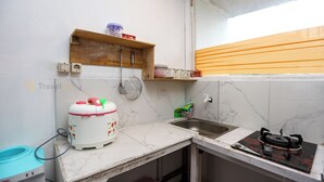 Gambar tidak terklasifikasi, 5 dari 14, tombol