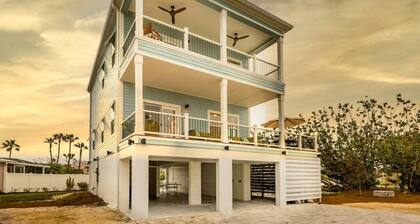 Shell Shack - New Luxurious Home