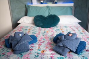 1 bedroom, WiFi, bed sheets - Cozy Double Room (Roma)