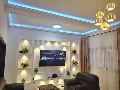 Spacious 3-bedroom apartment with WiFi, AC in marvelous Yaoundé