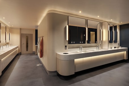 Shared bathroom. Otherwander Soho