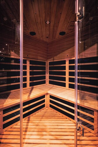 Private Jacuzzi high-end home