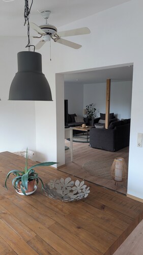 House in a quiet residential area right next to the nature reserve