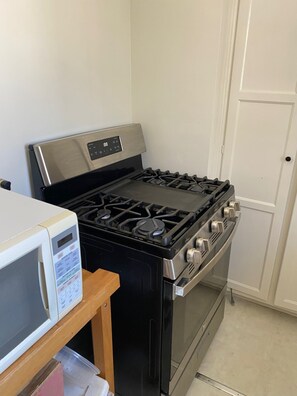 Microwave, oven, stovetop