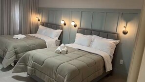 3 makuuhuonetta, silitysrauta/-lauta, Wi-Fi, vuodevaatteet