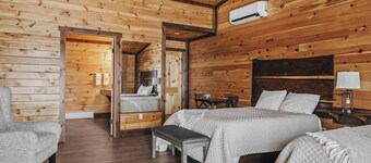 Golf, Outdoor Bar, Restaurant - The Timber Cabin