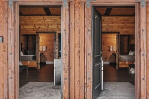 1 Schlafzimmer, Schreibtisch, WLAN, Bettwäsche