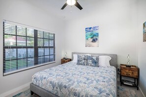 2 chambres, fer et planche à repasser, accès au Wi-Fi (inclus)