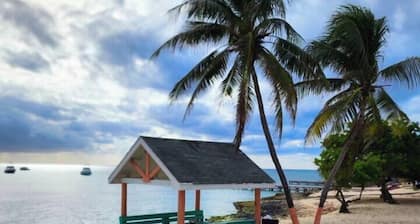 West Bay Oasis: 2BR Condo w/Pool