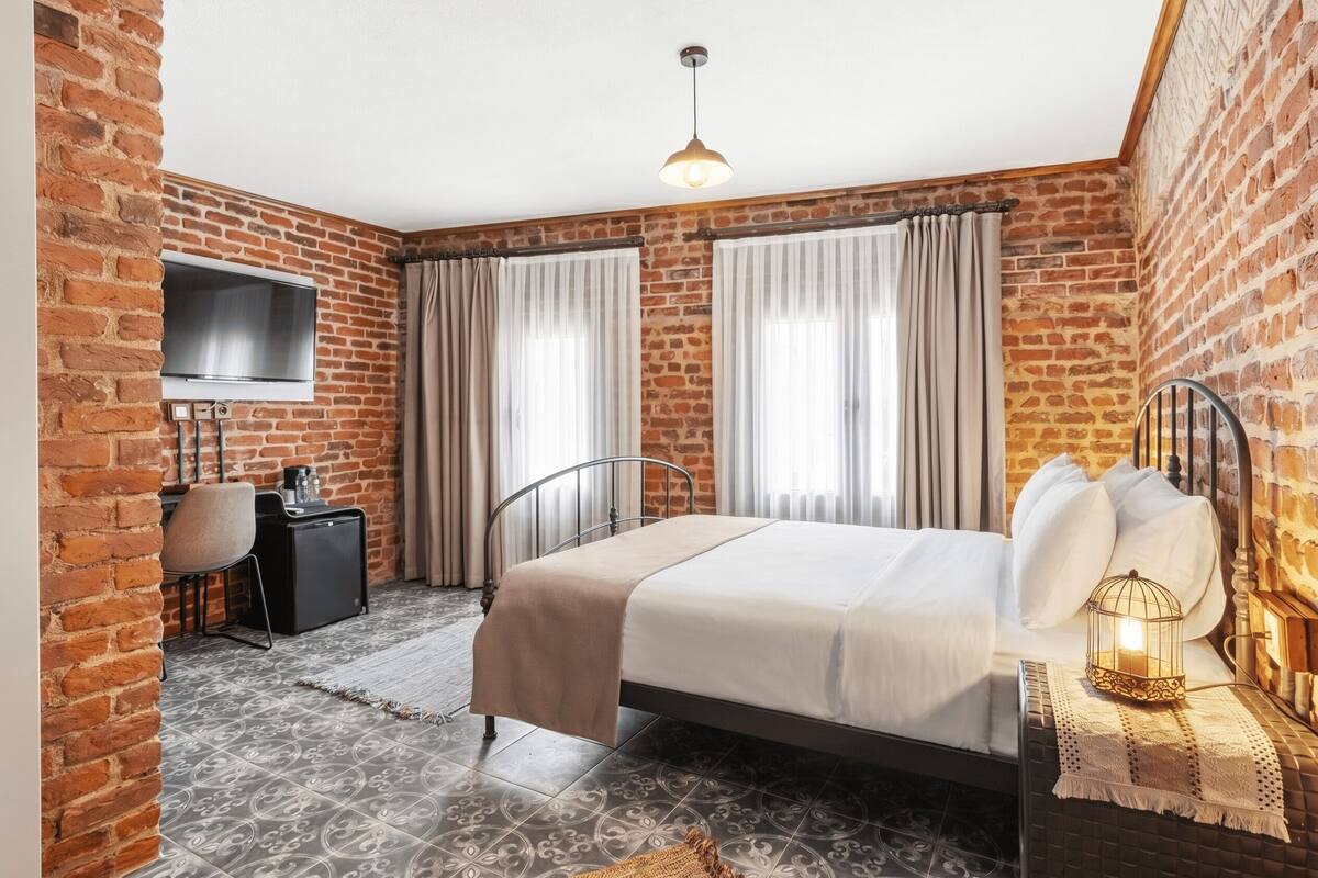Deluxe Room | Minibar, két bảo mật tại phòng, bàn 