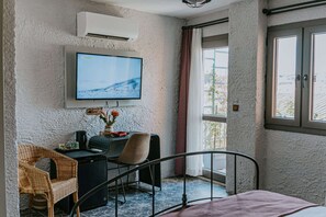Deluxe Room with Balcony