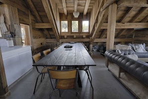 Dining - CHALET LE PERCHOIR, ski in ski out, spa, sauna, fitness, (Villard-Reculas)