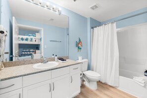 Bathroom - Laketown Wharf 713- Our Lil Sea-cret (Panama City Beach)