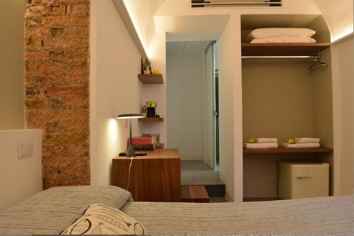 Double Room, Balcony | Free WiFi