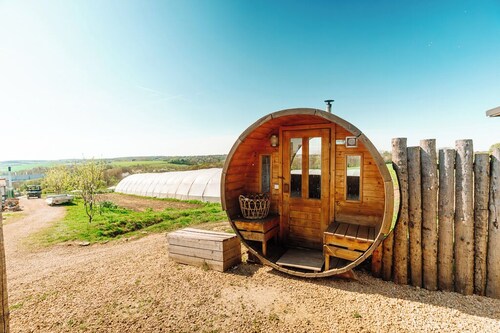 LITTLE FARM Prestige House