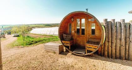 LITTLE FARM Prestige House