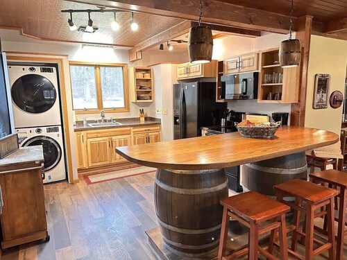 The Game Cabin at Rustic River