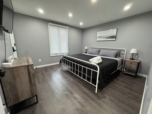 3 多间卧室、WiFi、床单