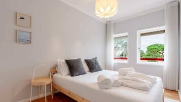 3 soveværelser, strygejern/strygebræt, internetforbindelse, sengetøj