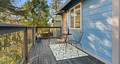Tranquil 1-bedroom cabin in Guerneville, Russian River Access