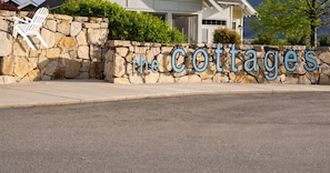 House | 5 bedrooms - Grey Osprey Cottage 66 (Osoyoos)
