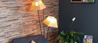 * Cosy apartment 10 minutes from Maastricht and its beautiful Meuse riverside walks