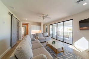 Villa, Accessible | 6 bedrooms, Internet