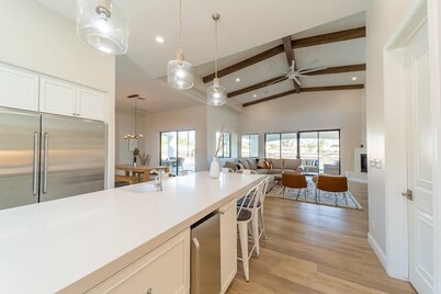 Vanderpump Rules Lake Havasu Luxury Villa w Pool