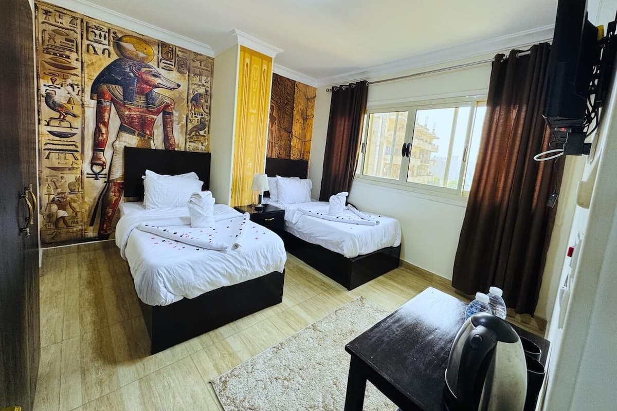 Superior Room, 2 Twin Beds | Minibar, in-room safe, free WiFi, bed sheets