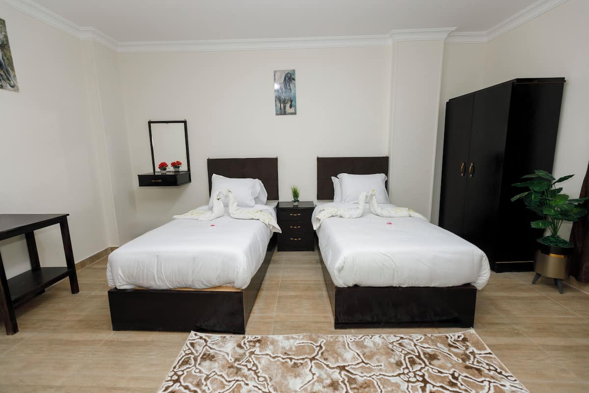 Superior Room, 2 Twin Beds | Minibar, in-room safe, free WiFi, bed sheets