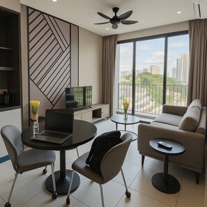 Basic Suite, 2 Bedrooms, Balcony, City View | Living area