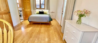 Comfy Studio Near Trails & Beaches