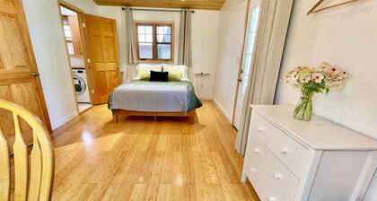 Comfy Studio Near Trails & Beaches