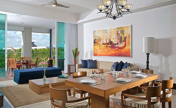 Interior - Grand Luxxe Two Bedroom Spa Suite in Playa Del Carmen with WiFi, AC (Playa Del Carmen)