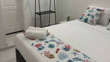 1 bedroom, free WiFi, bed sheets