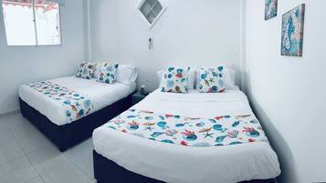 1 bedroom, free WiFi, bed sheets