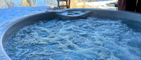 مغطس سبا خارجي