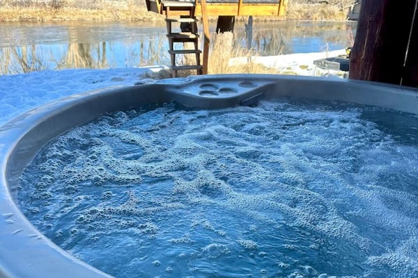 Bain à remous extérieur