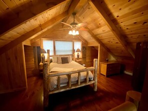 2 bedrooms, free WiFi, bed sheets - Elk Colorado River Cabin (Silt)