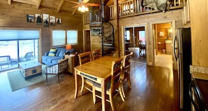 Elk Colorado River Cabin