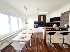 Private kitchen - Charming 3 bedrooms with a cozy terrace (Walferdange)