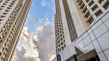 Apartamento, 1 quarto, acessível, sacada | Fachada