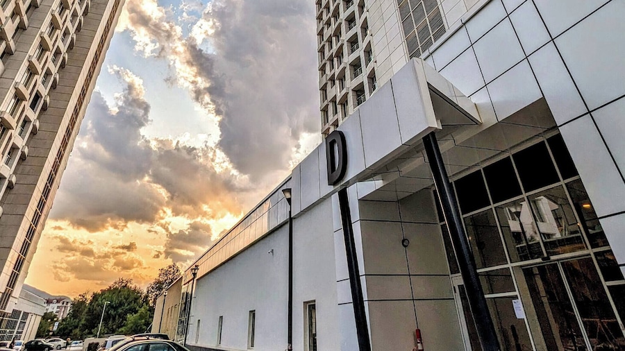 19th Floor Condo in Cevahir With Pool & Fitness