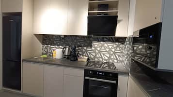 Apartment, 1 Bedroom, Accessible, Balcony | Interior
