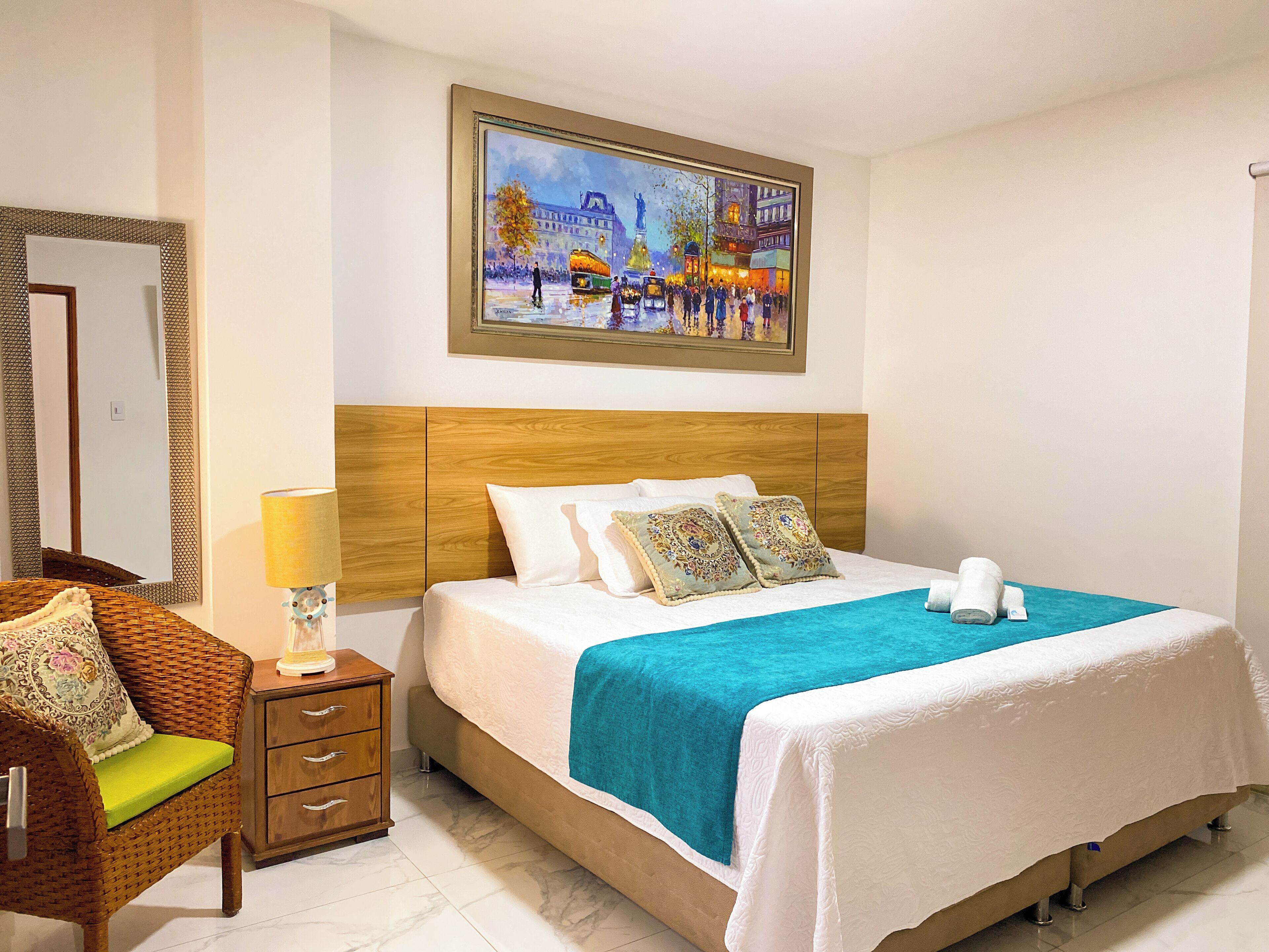 Deluxe Double Room | Desk, free WiFi, bed sheets