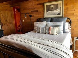 4 bedrooms, iron/ironing board, WiFi, bed sheets - Best Views in Weber Canyon! 4 bdrm Rustic Paradise (Kamas)